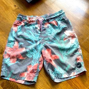 EUC RVCA boys board shorts. Tropical Print Size Small